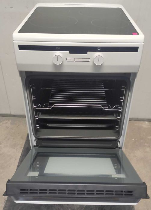 Kuchnia indukcyjna Amica 58IES3.322HTaDQ(W) Termoobieg OUTLET 10JG8