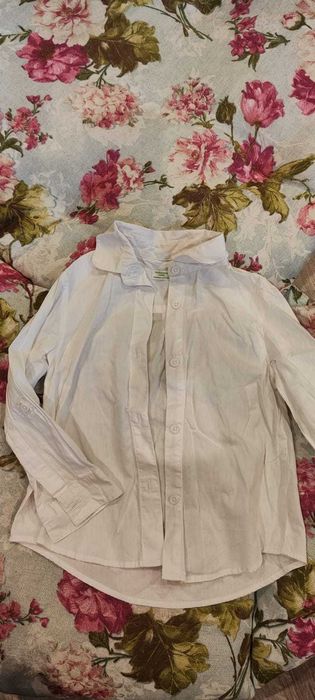 Sprzedam koszulę chłopięcą