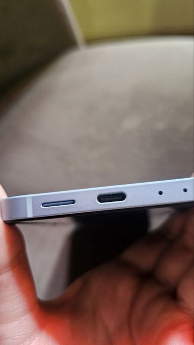 ТЕРМІНОВО самсунг фліп 6 12/512 + рік гарантії