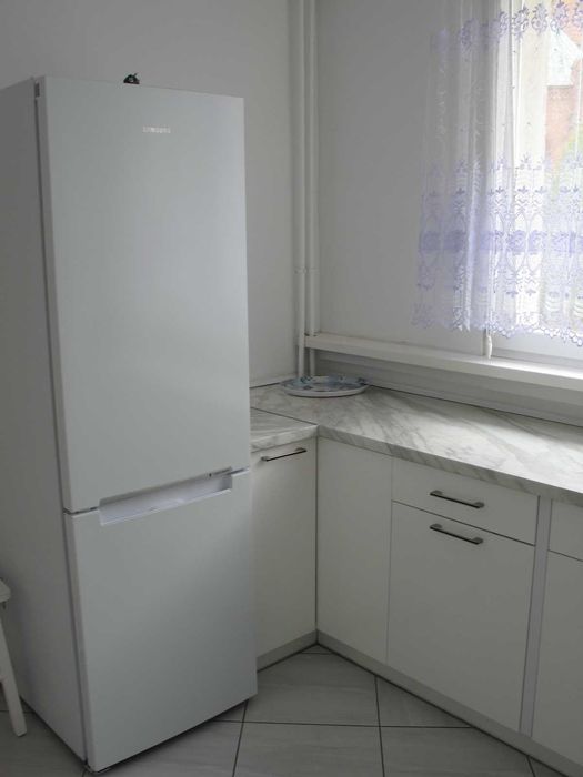 Wynajmę mieszkanie 2 pokoje, balkon  + kuchnia