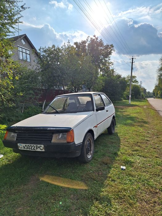 продам таврію 1992 року