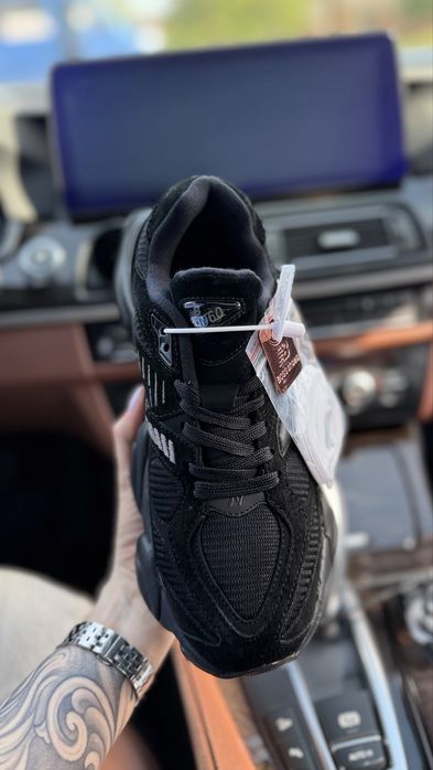Кросівки new balance 9060 41