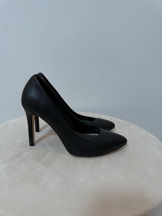 Туфлі чорні 36 розмір