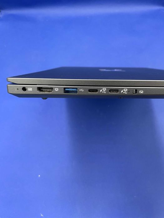 Ноутбук Vinga Iron S150 в идеальном состоянии