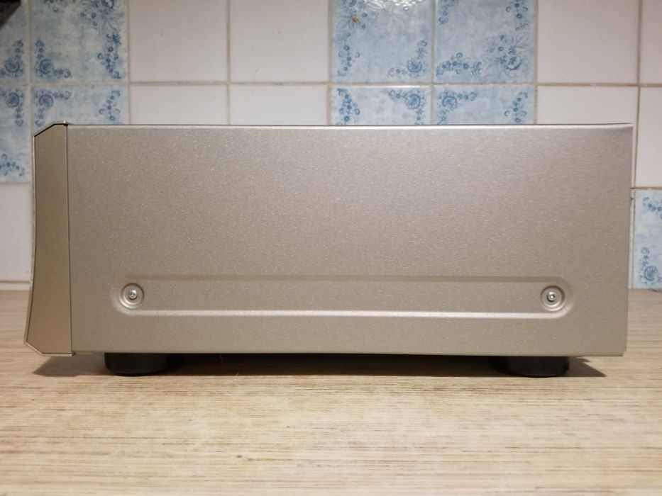 Топовый ресивер Onkyo TX-SR702E THX Select / 7x100Вт  (FTC)/  S/N 106дБ / 0.008%THD /  10Гц-100кГц