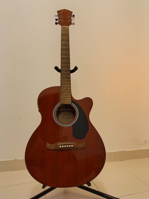 Fender Acoustic  FA-135CE