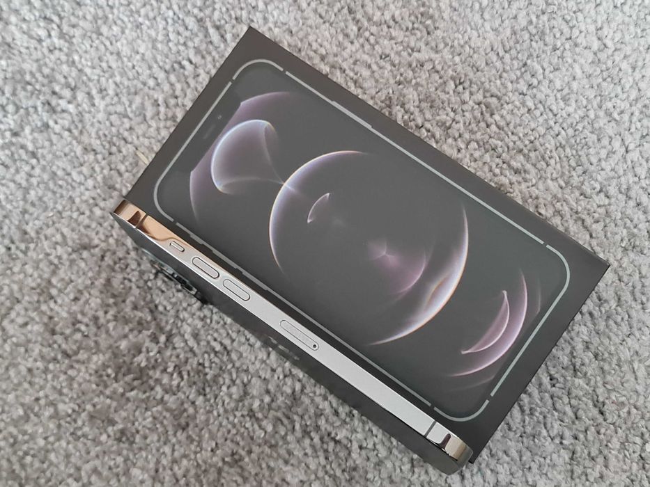 Продам iPhone 12 Pro Max