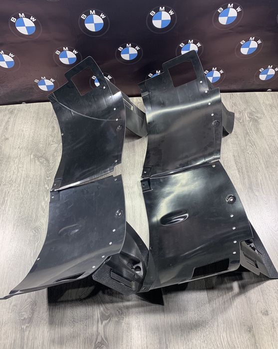 Кріплення радіатора верх Бмв подушки радіатора низ Розборка