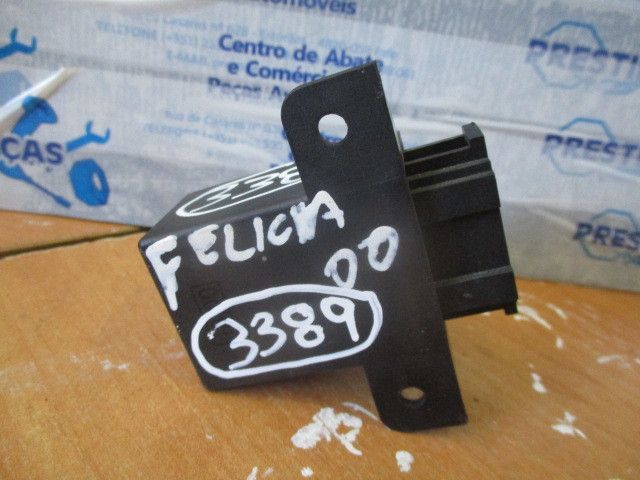 Centralina do fecho central SKODA Felicia I Pick Up (796, 797)