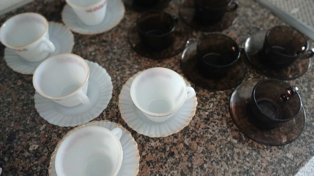 Chávenas de chá e de café