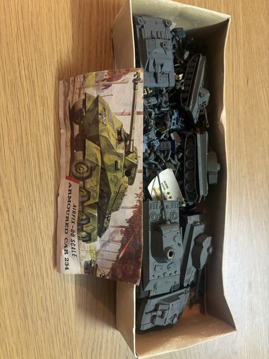 Conjunto miniaturas tropa infantaria tanques