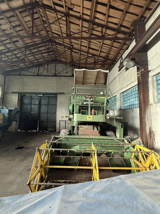 Комбайн Jonh Deere 935