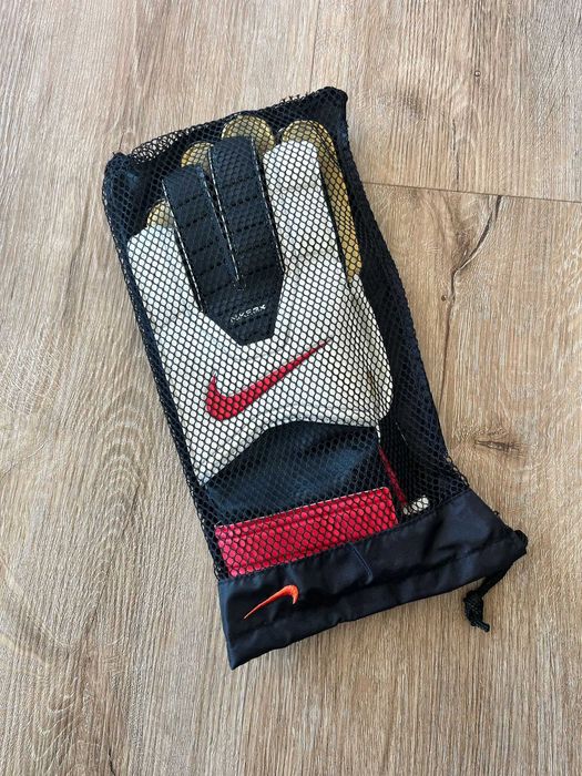 Luvas Guarda Redes Nike