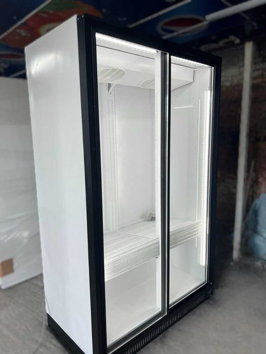 Холодильні шафи шкафы вертитальні оборудования для магазина