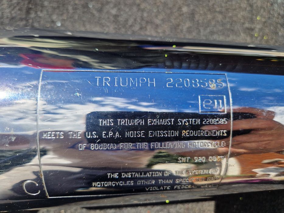 TRIUMPH THRUXTON 900 wydech tłumnik lewy ORIGINAŁ OEM 2208585