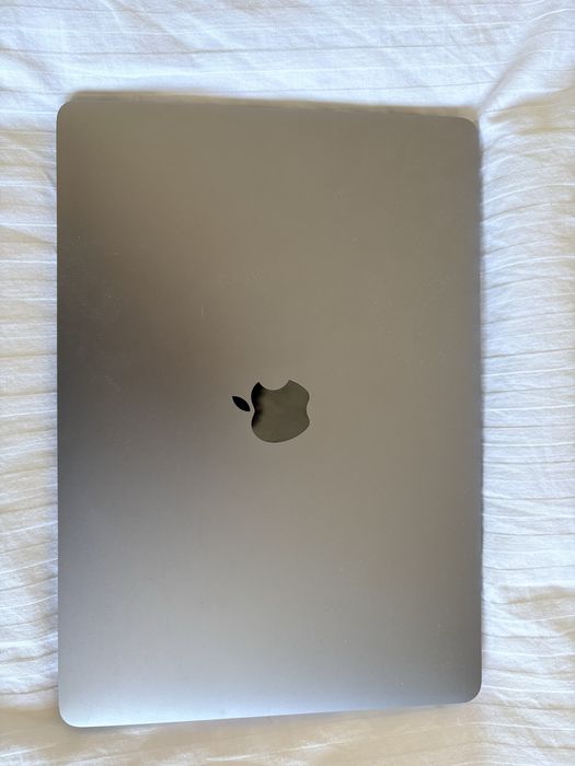 Macbook m2 pro 8/256