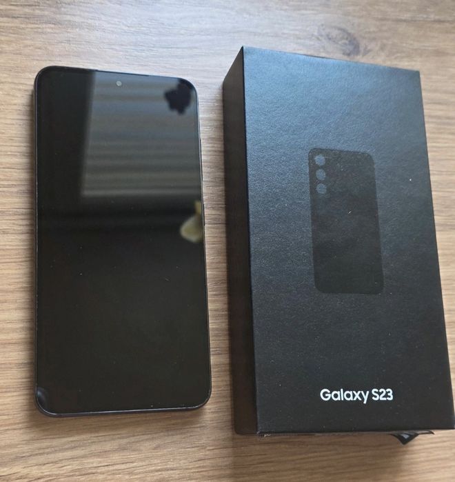 Samsung Galaxy S23 128GB Preto