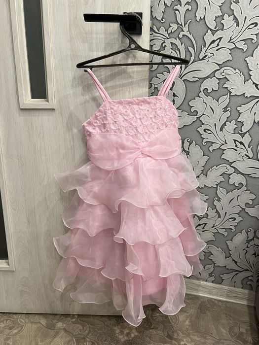 Нарядные платья