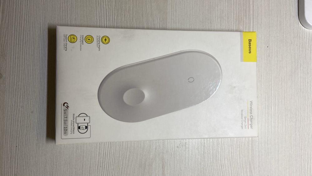 Бездротова зарядка для телефона і годинників Baseus Smart 2в1