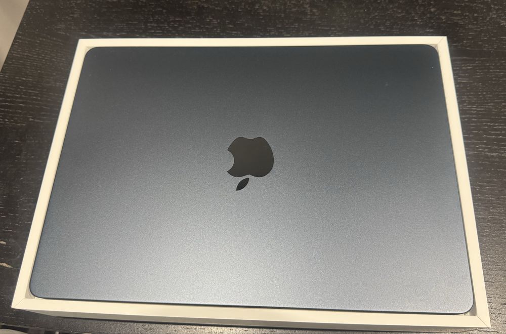 MacBook Air Apple M2 8/256