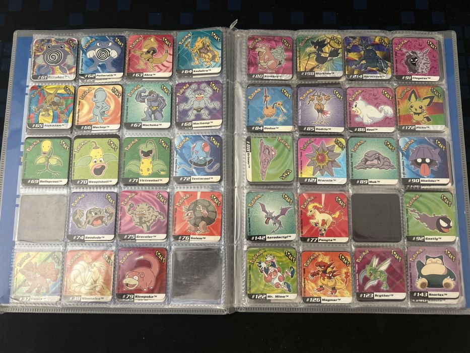 Pokémon Staks - Coleção de 180/250