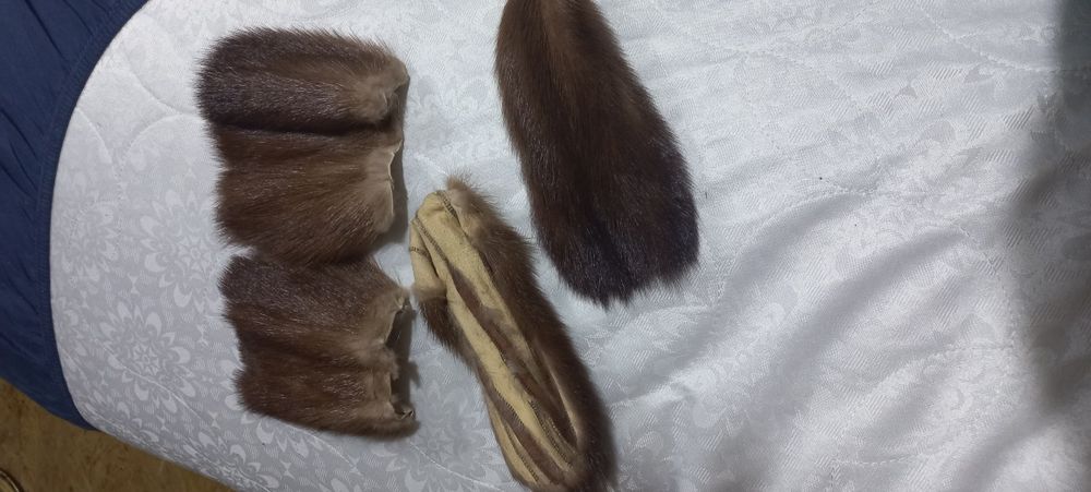 Натуральный мєх  комусь потрібен?