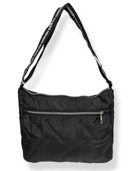 Легка універсальна жіноча сумка середнього розміру. Сумка планшет