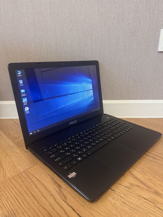 Ноут ASUS, SSD, відео 4 Гб, FullHD, 15,6 Led Slim
