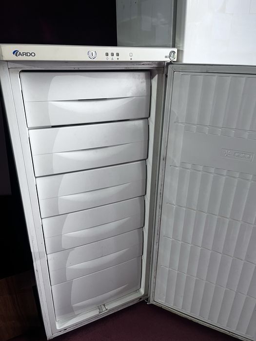 Морозильна камера Ardo