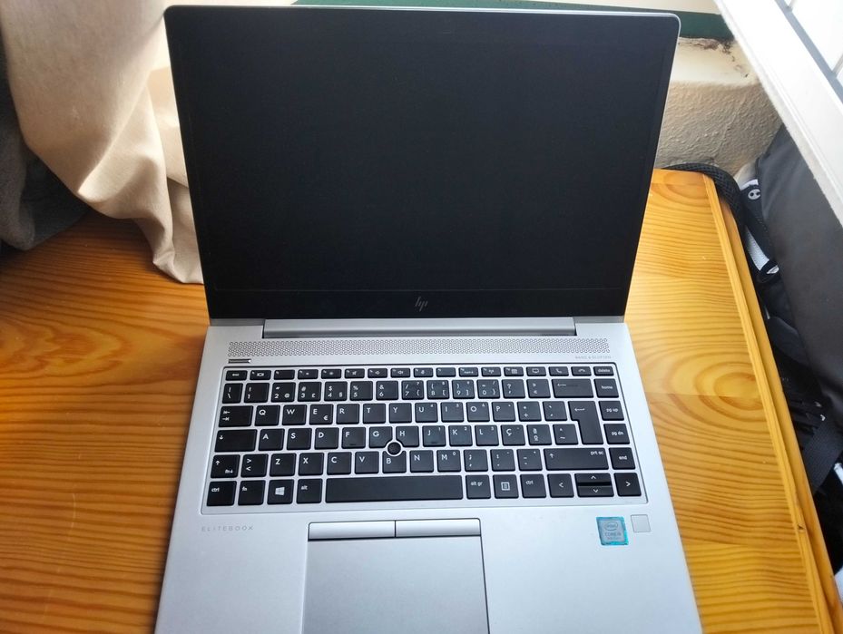 HP 840 G5 14" i5-8250U 1.65GHZ(1.80GHZ) 8GB RAM DDR4