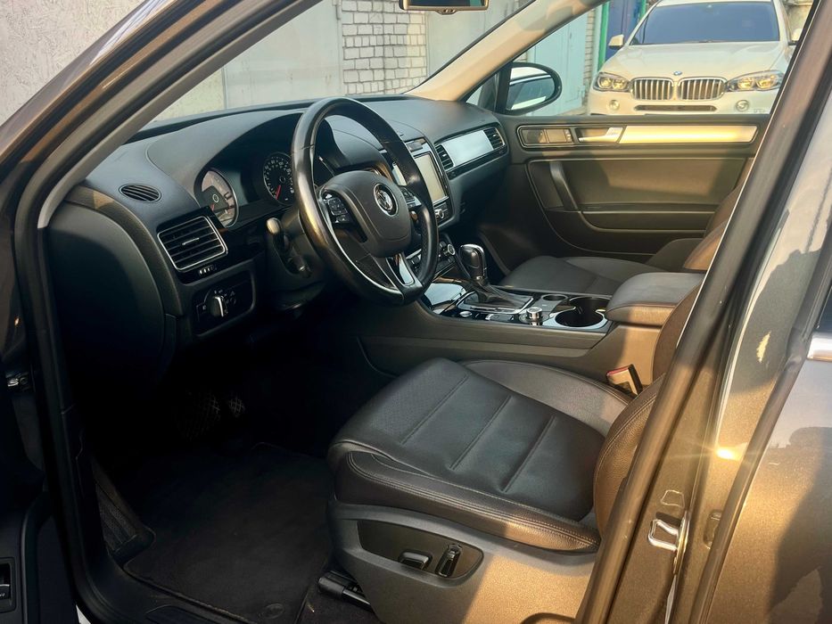 Volkswagen Touareg 2014