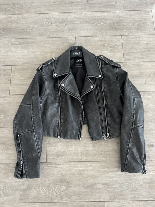 Продам косуху  Zara