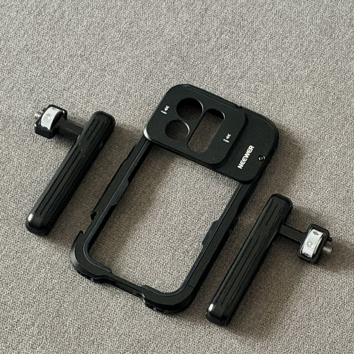 Клетка рамка для iphone 15 pro