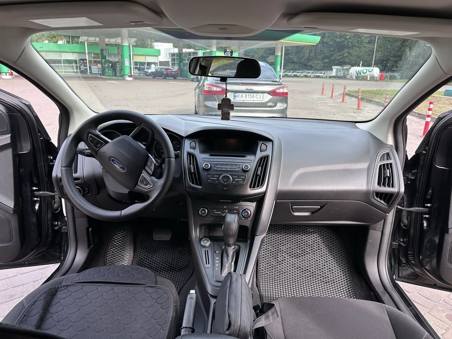 Ford Focus 3 sedan 2015