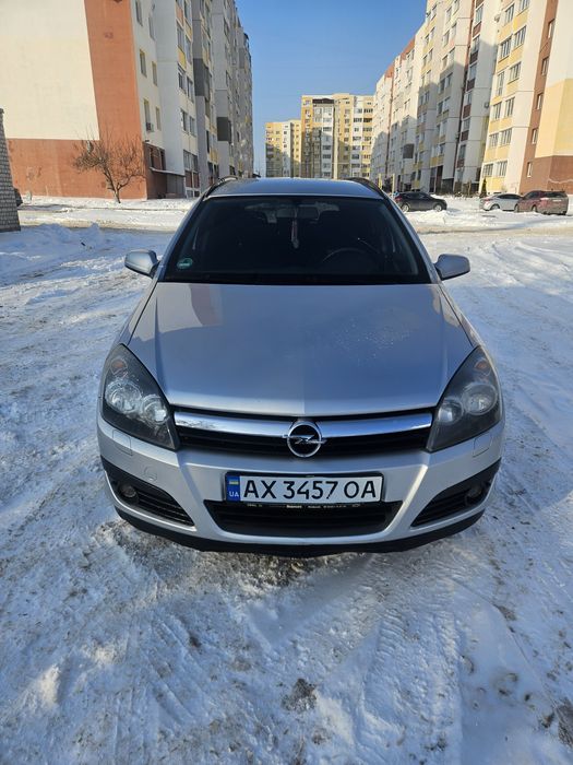 Opel Astra универсал 1.6