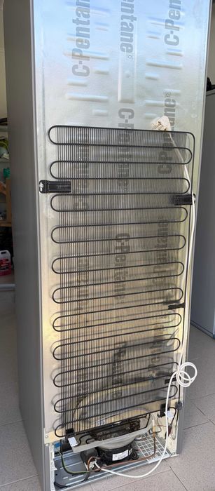 Vendo frigorífico Bosch No Frost 186 cm 300L Inox