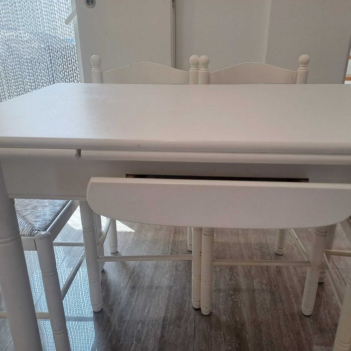 Solid Wood Kitchen Table64741008082177124