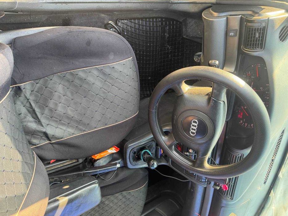 Автомобіль audi a4 b5