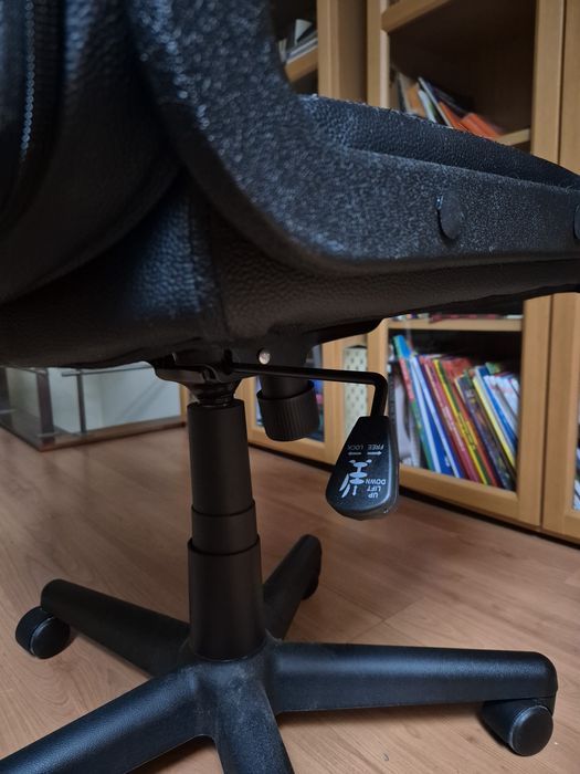 Cadeira escritório Staples