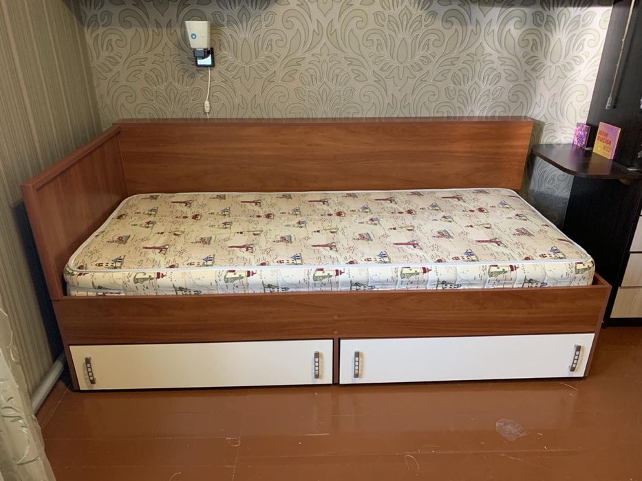 Два ліжка  кровать односпальне кутове  для двох дітей