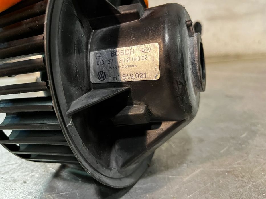 MOTOR DA SOFAGEM VOLKSWAGEN GOLF III 1H1819021