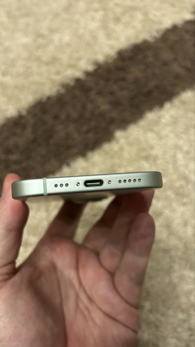 Apple Iphone 15/256 заблокированный