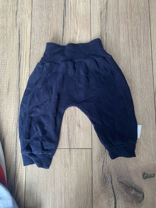 zestaw spodenek dla niemowlaka rozmiar 68