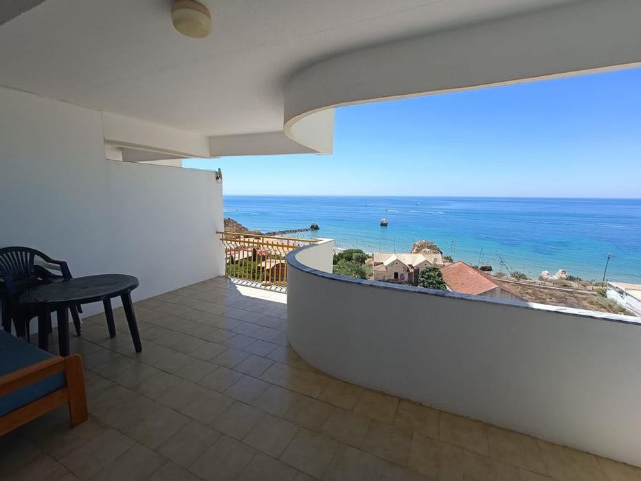 Apartamento T1 situado beira mar praia da rocha