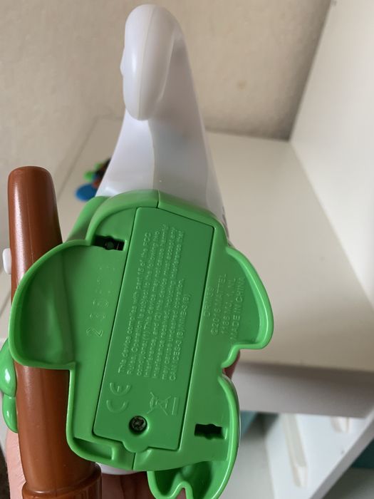 Хамелеон fisher price