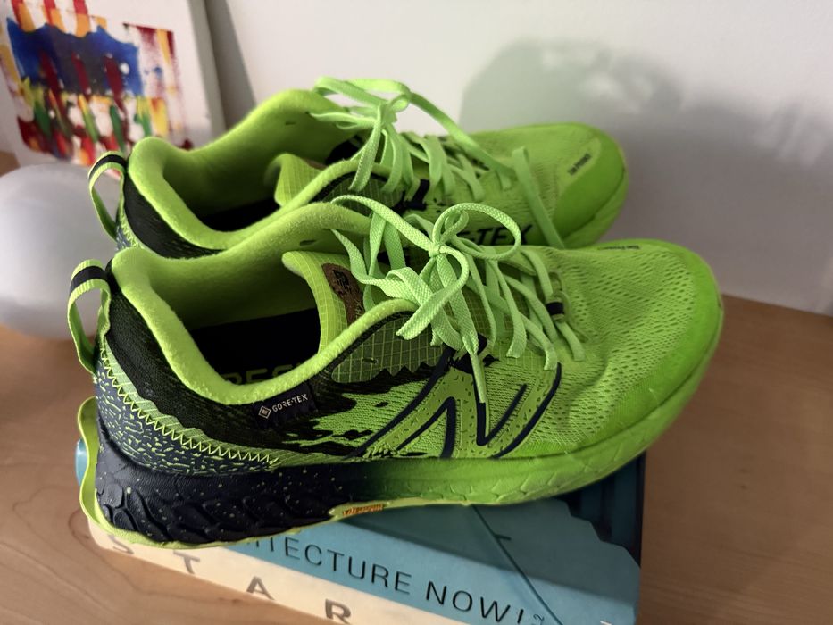 Sapatilhas trail new balance goretex