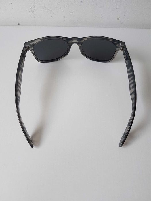 Okulary przeciwsłoneczne VANS nerdy zebra przyciemniane soczewki