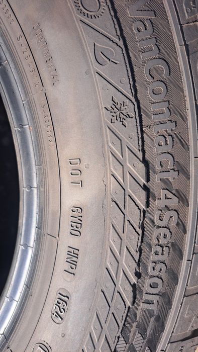 4 x continental 235/65 16" C