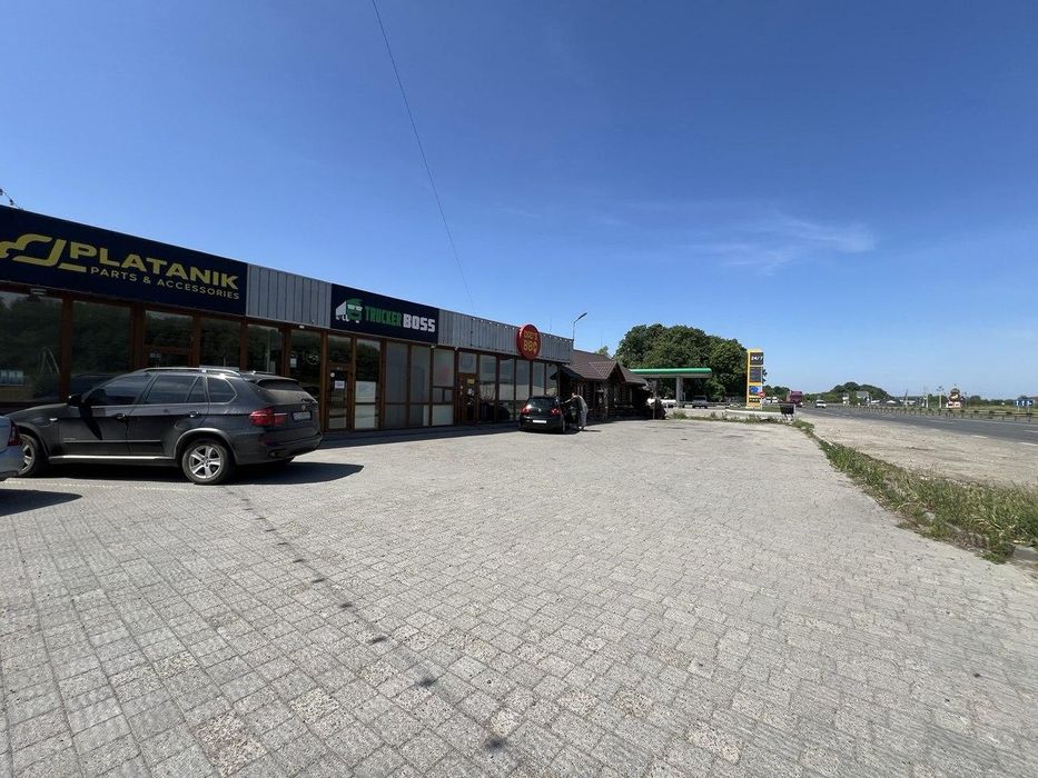 Оренда комерційного приміщення із земельною ділянкою