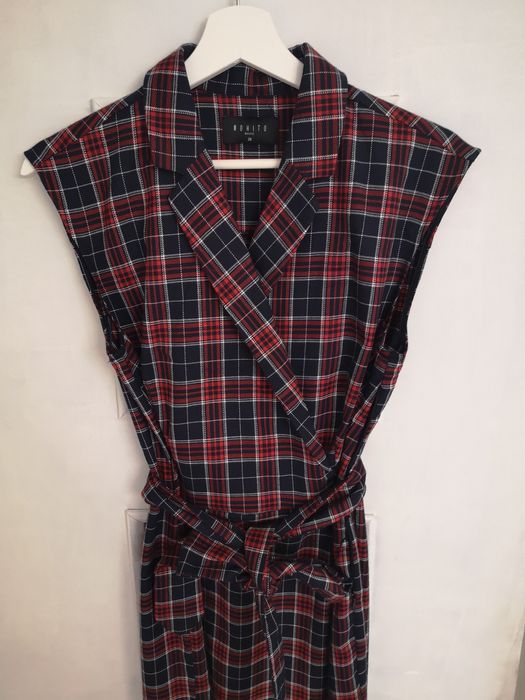 Sukienka szmizjerka w kratę Mohito